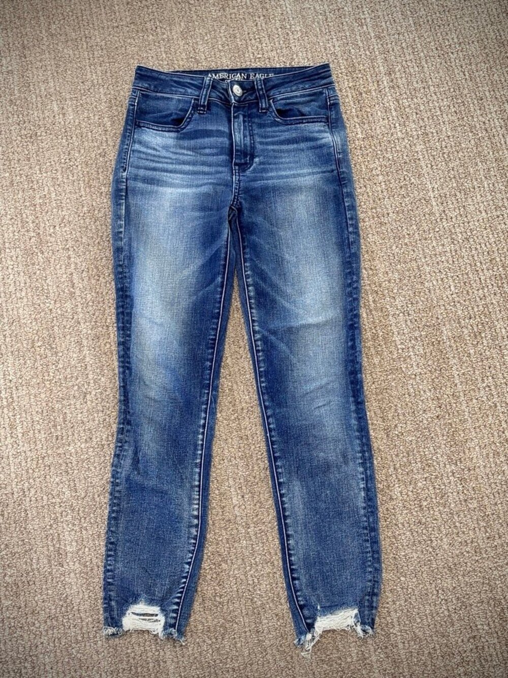 American Eagle Outfitters Hi-Rise Jegging Distressed Crop Jeans